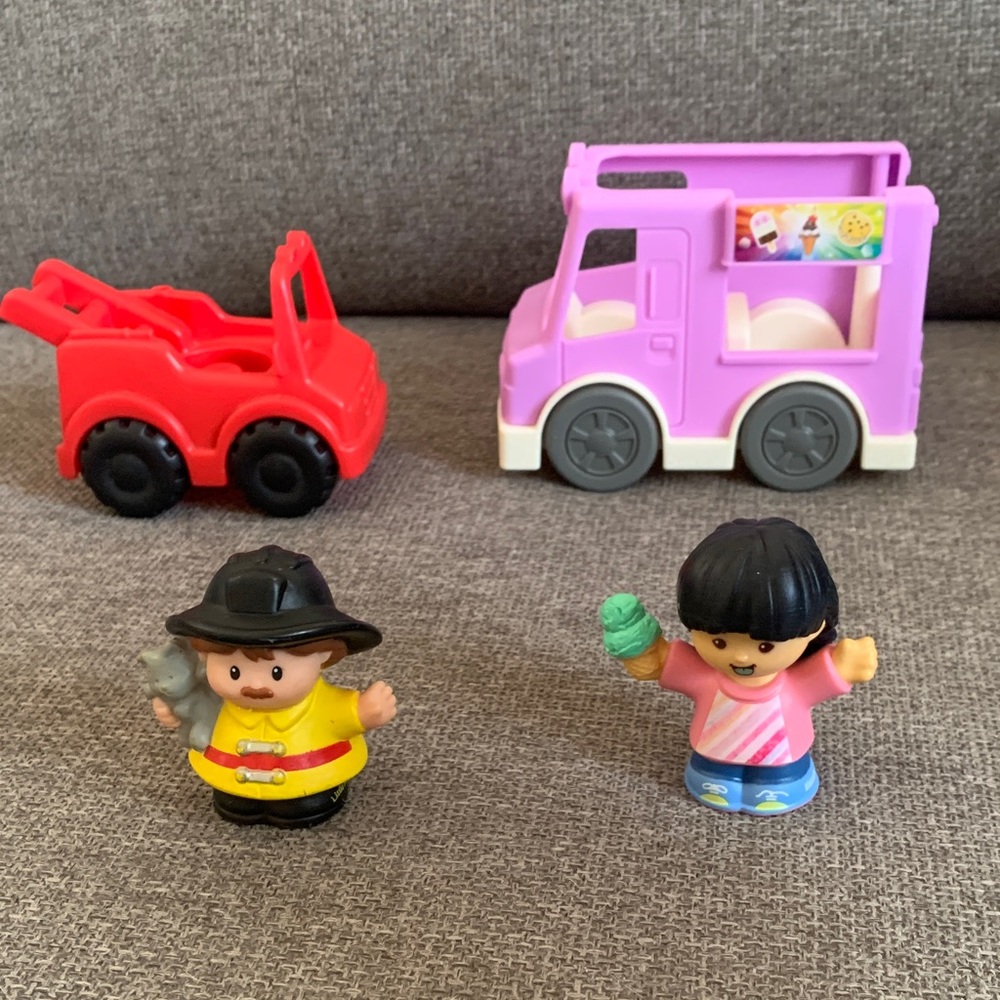 Fisher-Price Little People Fire Truck Ice Cream Truck and Figures